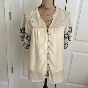 Boutique Embroidered Cream Blouse by Dress Up, size Small, EUC